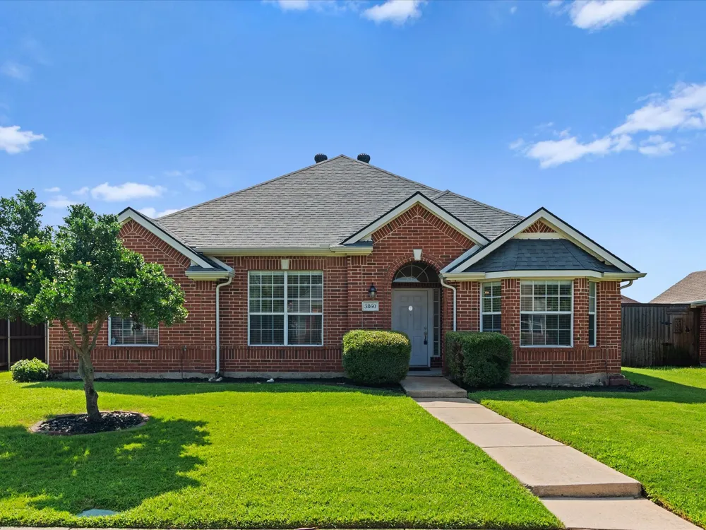 3860 Gillespie Drive Carrollton, TX 75010