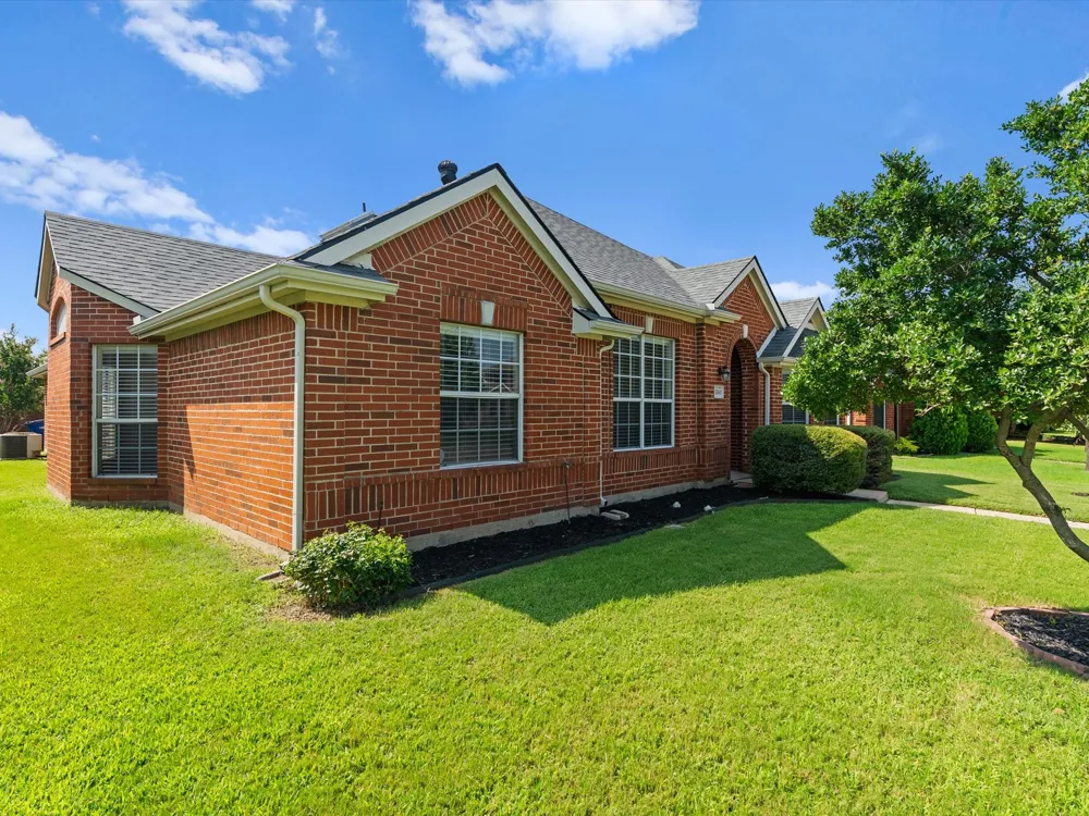 3860 Gillespie Drive Carrollton, TX 75010
