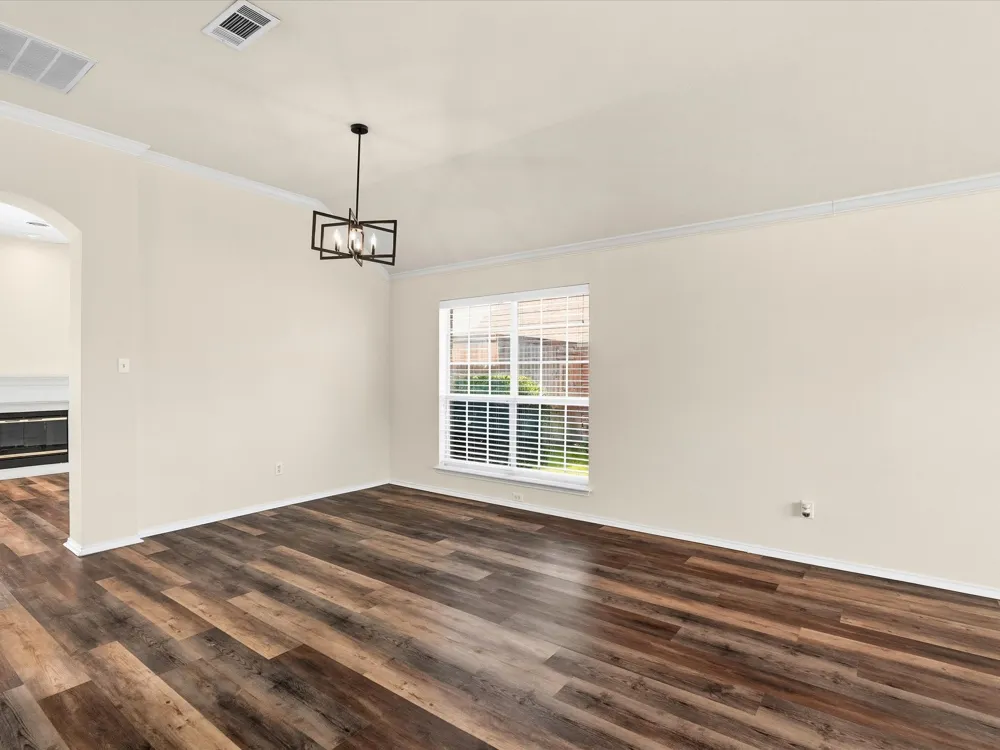 3860 Gillespie Drive Carrollton, TX 75010