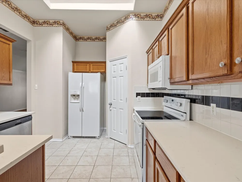 3860 Gillespie Drive Carrollton, TX 75010