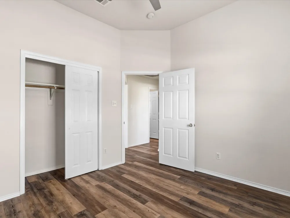 3860 Gillespie Drive Carrollton, TX 75010