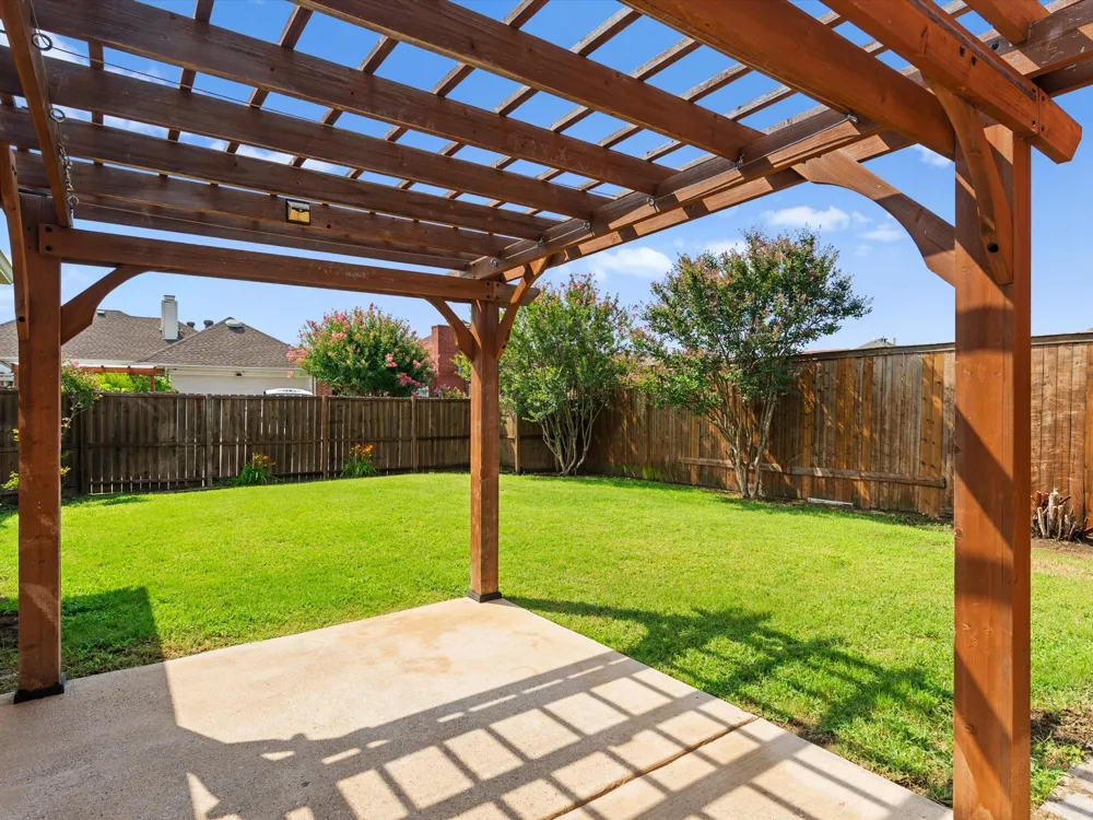 3860 Gillespie Drive Carrollton, TX 75010