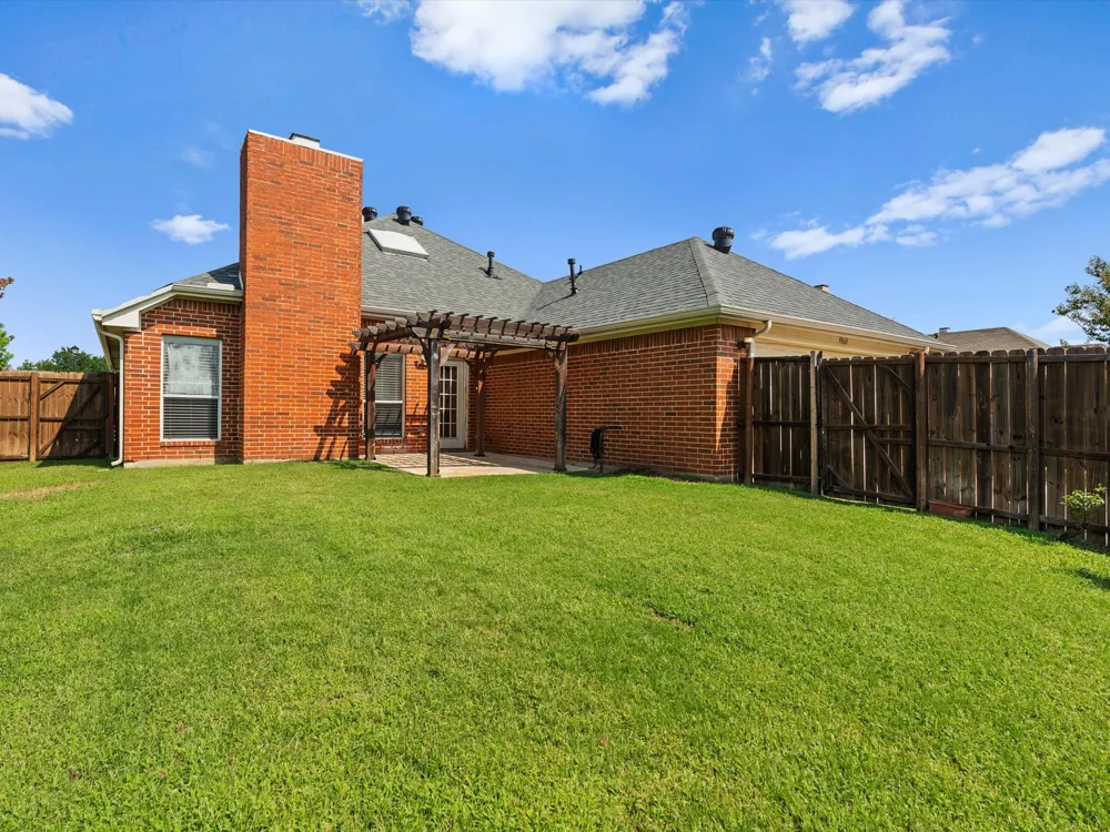 3860 Gillespie Drive Carrollton, TX 75010
