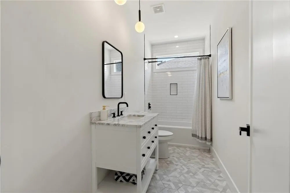 2014 Cambridge Avenue College Park, GA 30337