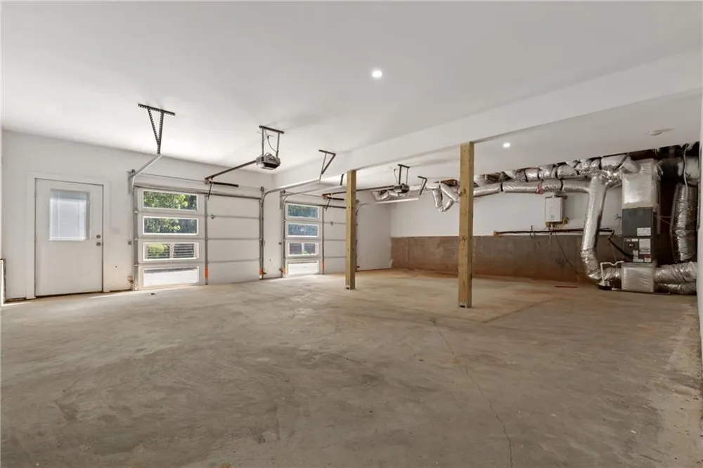 2014 Cambridge Avenue College Park, GA 30337