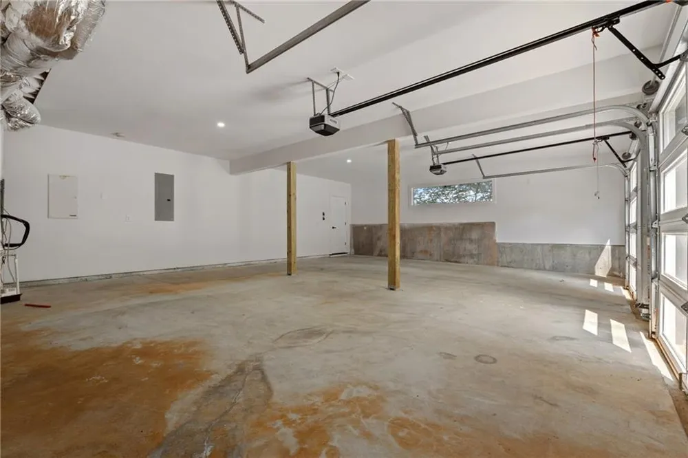2014 Cambridge Avenue College Park, GA 30337