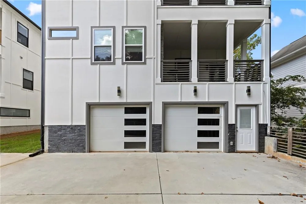 2014 Cambridge Avenue College Park, GA 30337
