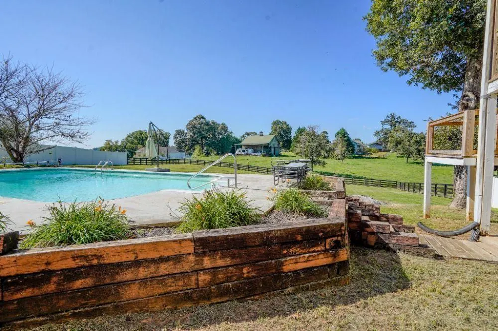 245 Foothills Drive Murrayville, GA 30564