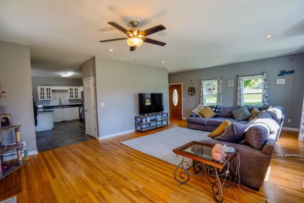 245 Foothills Drive Murrayville, GA 30564
