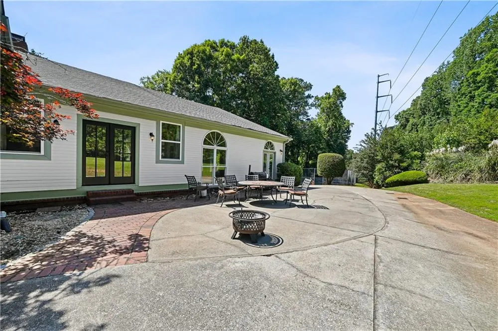 5102 Chastleton Drive Stone Mountain, GA 30087