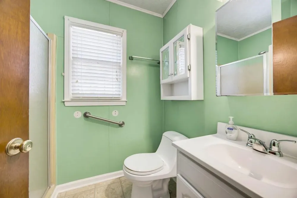 1024 Oakdale Drive SE Smyrna, GA 30080
