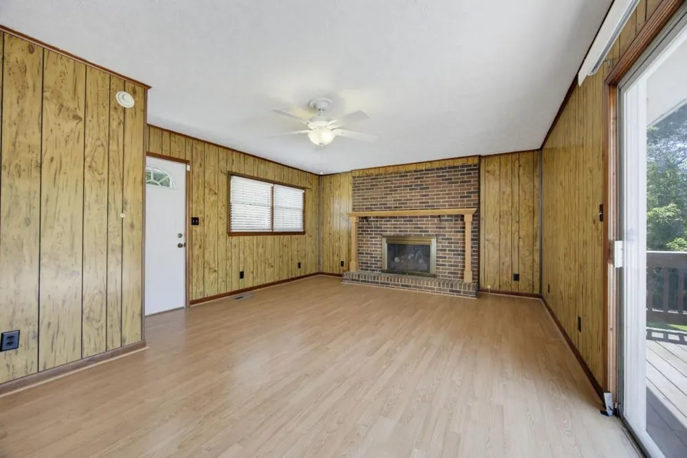1024 Oakdale Drive SE Smyrna, GA 30080