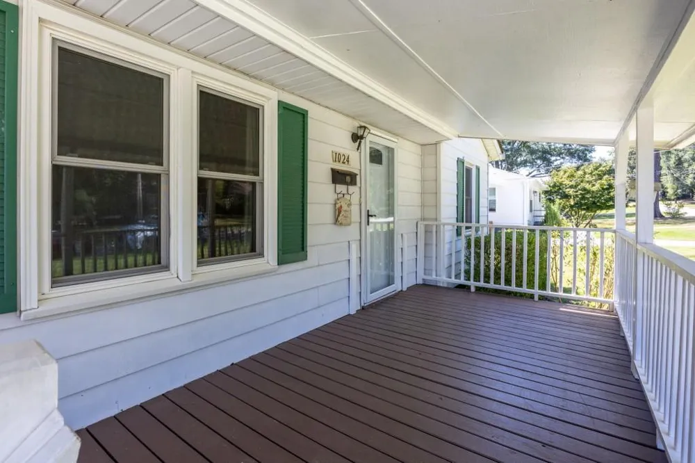 1024 Oakdale Drive SE Smyrna, GA 30080