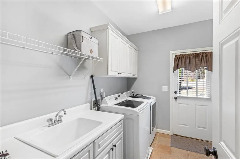 31 Evening Mist Drive Acworth, GA 30101