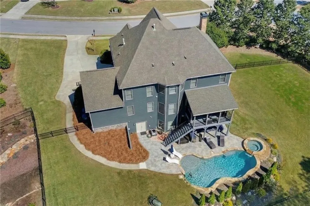 31 Evening Mist Drive Acworth, GA 30101