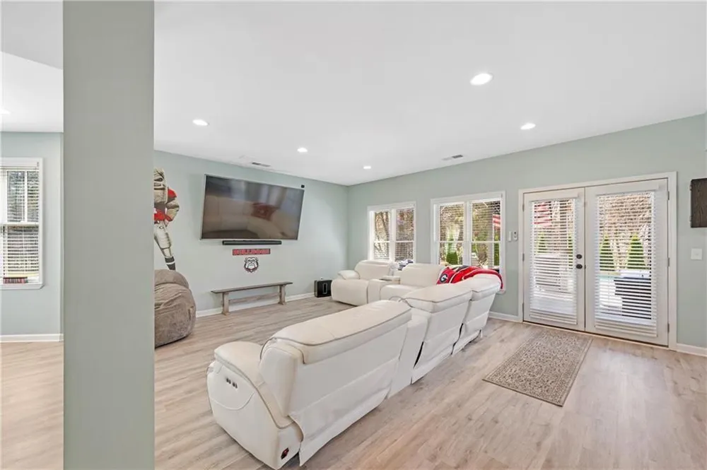 31 Evening Mist Drive Acworth, GA 30101