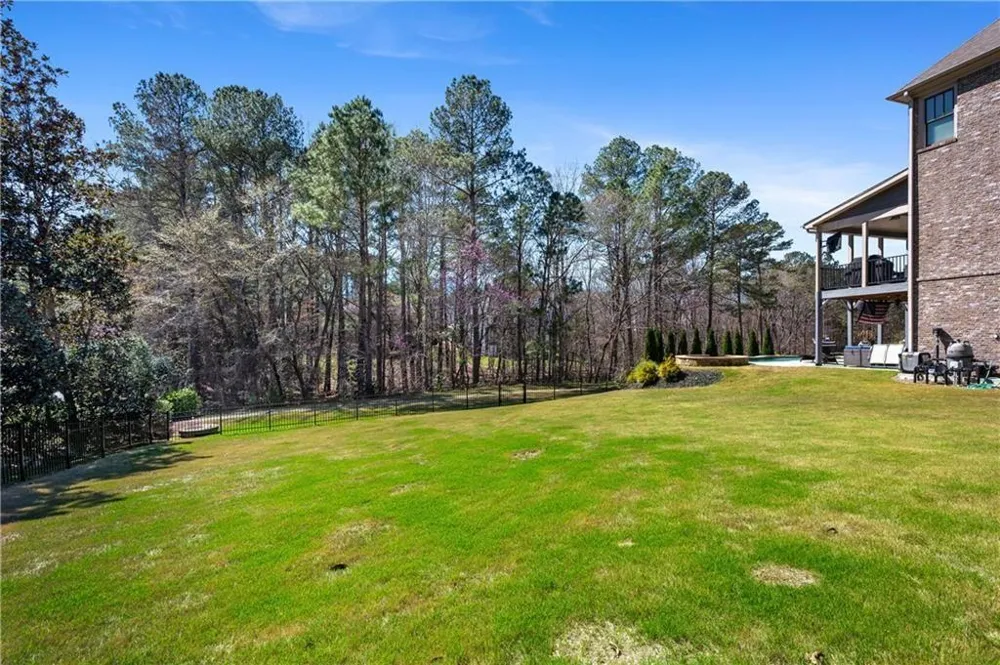 31 Evening Mist Drive Acworth, GA 30101