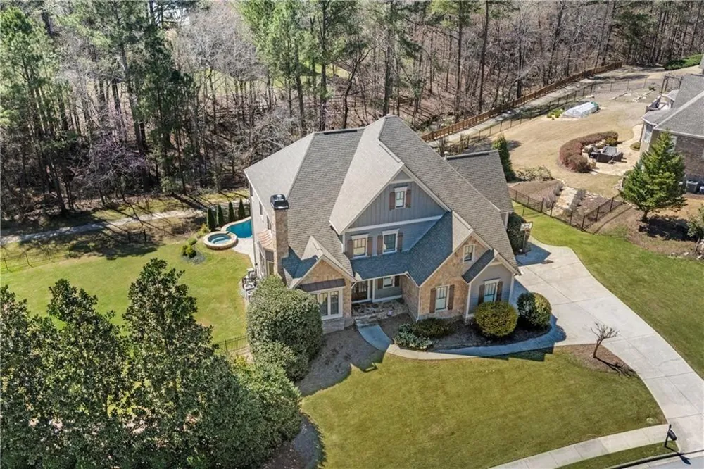 31 Evening Mist Drive Acworth, GA 30101