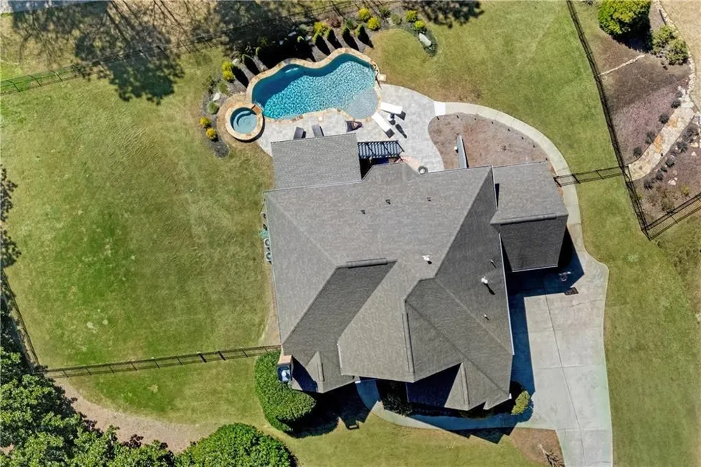 31 Evening Mist Drive Acworth, GA 30101
