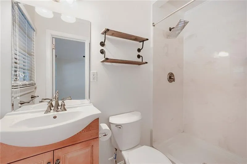 1278 Fairhill Lane Brookhaven, GA 30319