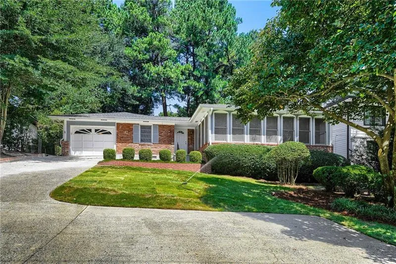 1278 Fairhill Lane Brookhaven, GA 30319