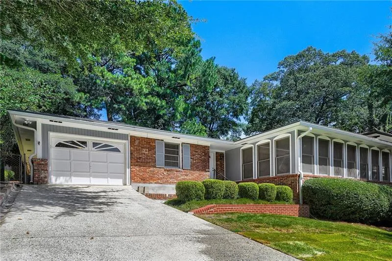 1278 Fairhill Lane Brookhaven, GA 30319