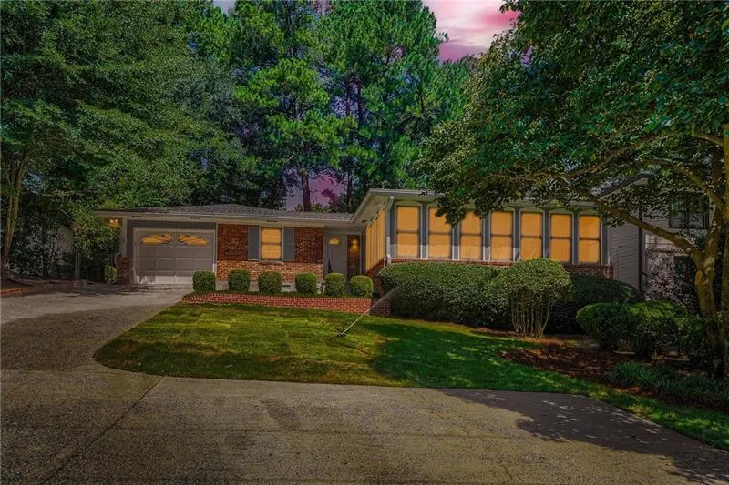 1278 Fairhill Lane Brookhaven, GA 30319