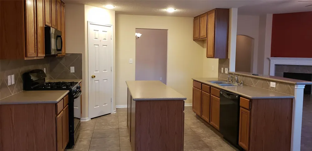 9923 Yearling Place Conroe, TX 77385