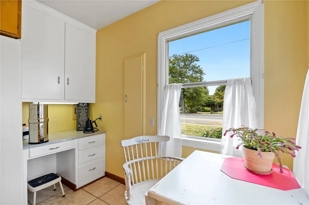 319 S Merrill Avenue Willows, CA 95988