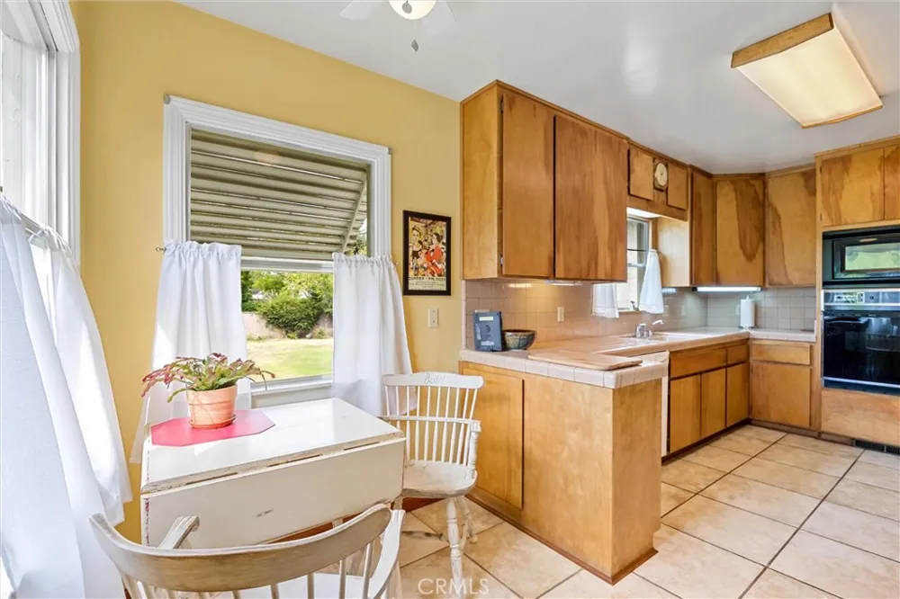 319 S Merrill Avenue Willows, CA 95988