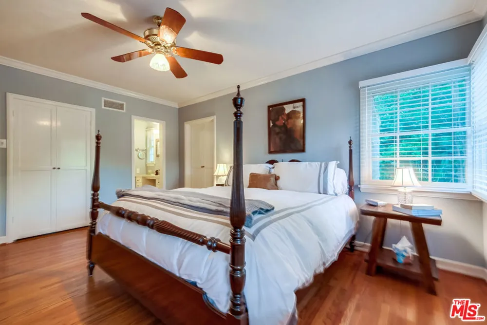 12642 Otsego Street Valley Village, CA 91607
