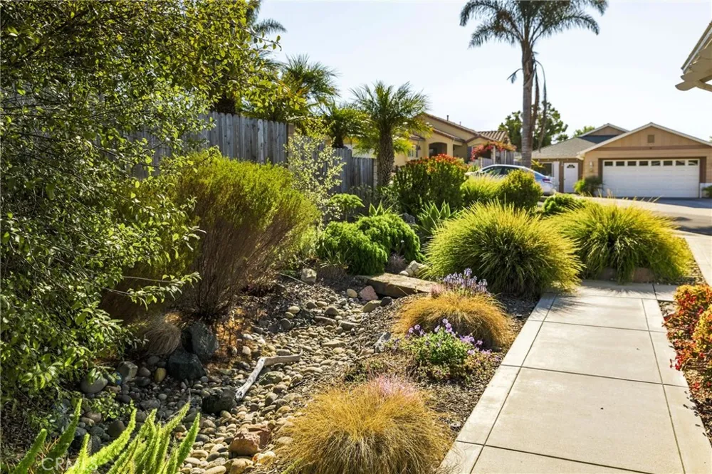 1145 Rose Ct Grover Beach, CA 93433