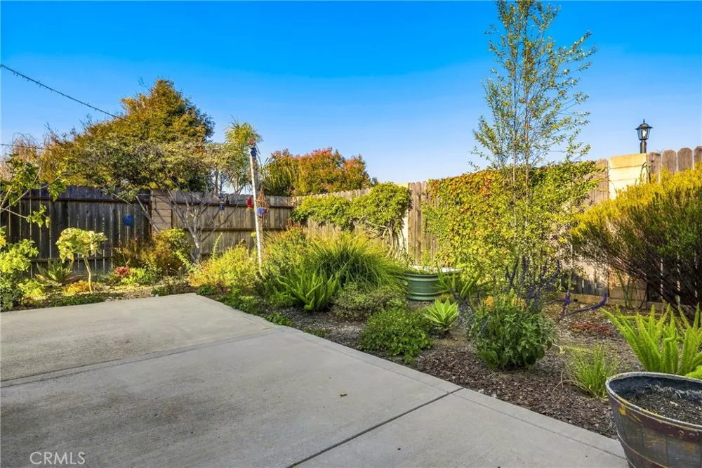 1145 Rose Ct Grover Beach, CA 93433