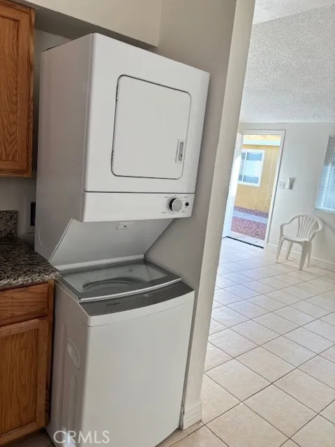 8124 Peach Avenue California City, CA 93505