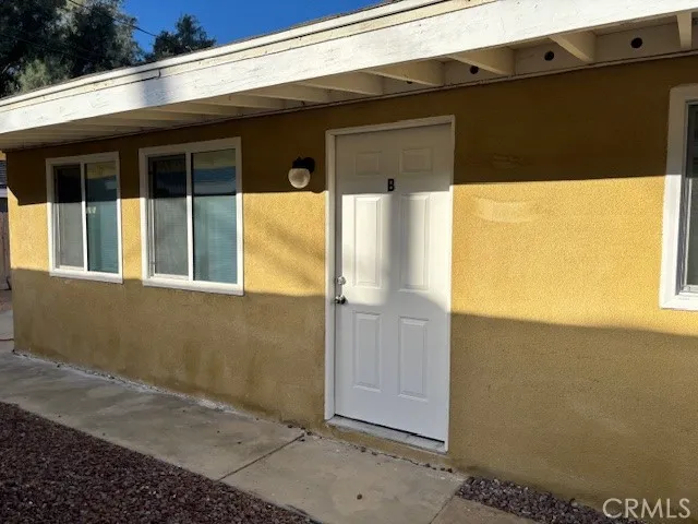 8124 Peach Avenue California City, CA 93505