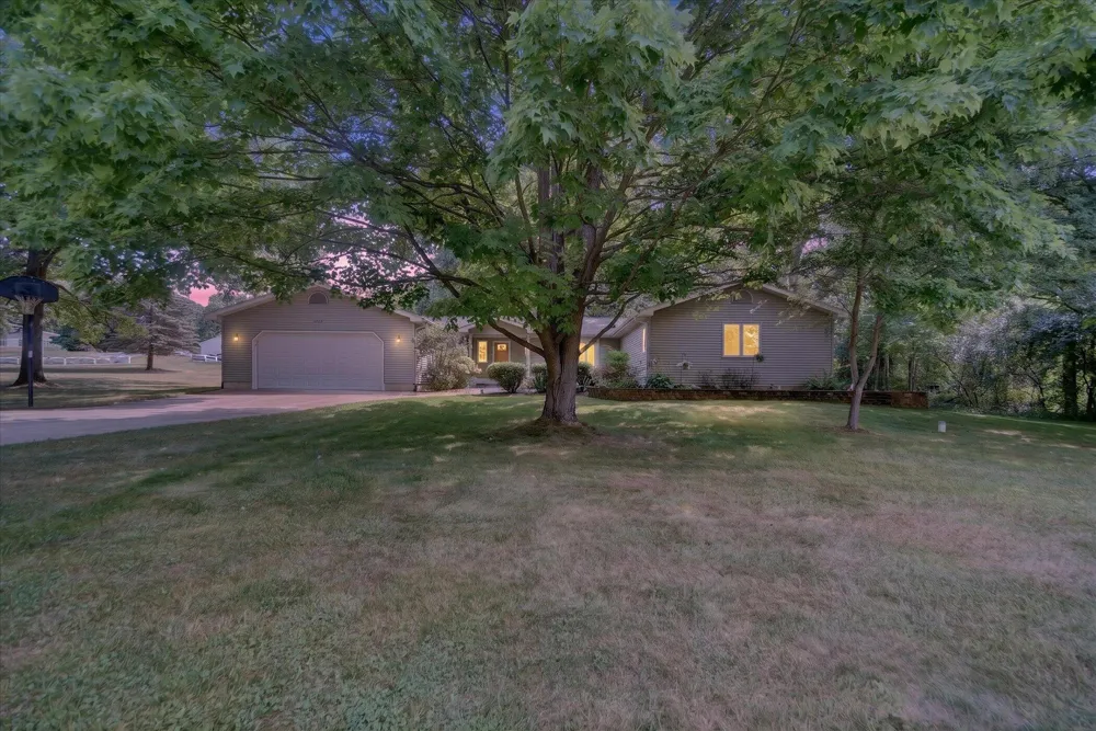 17334 10 Mile Road Battle Creek, MI 49014