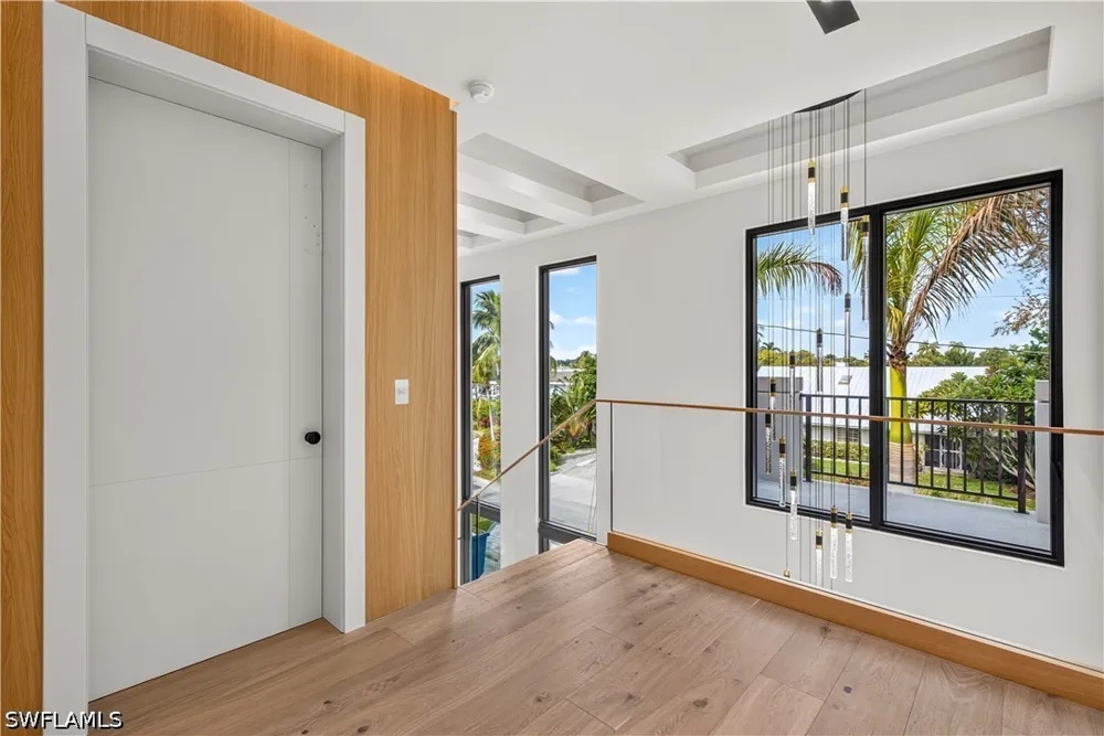 CYPRESS STREET Naples, FL 34112