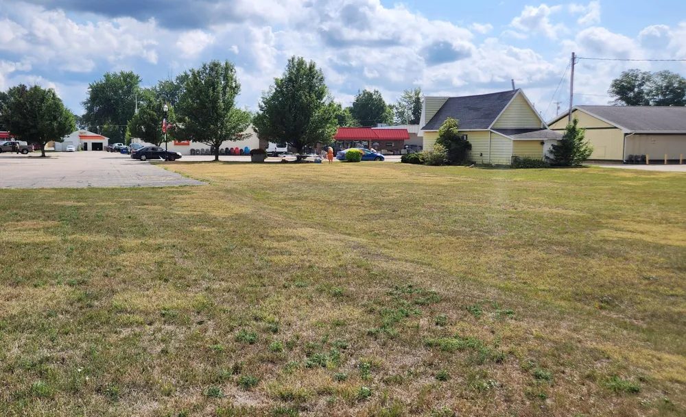 1199 E Wilcox Avenue White Cloud, MI 49349