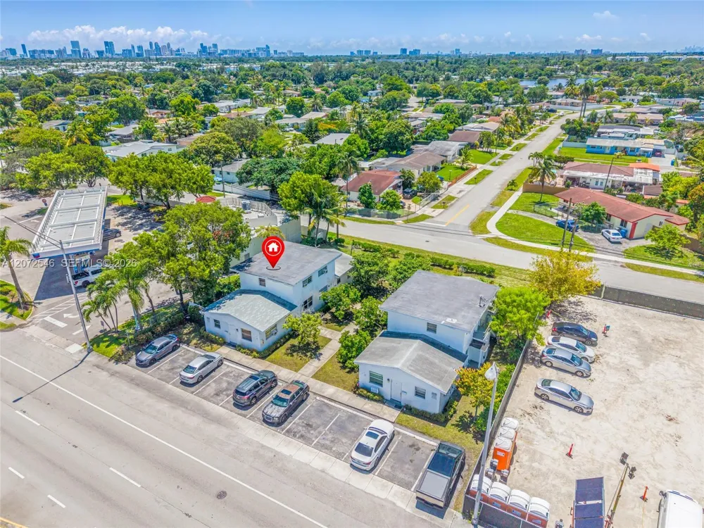 3740 W Hallandale Beach Blvd Hollywood, FL 33023