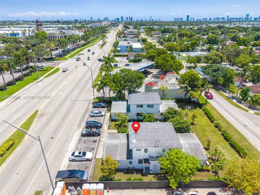 3740 W Hallandale Beach Blvd Hollywood, FL 33023