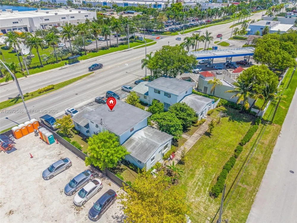 3740 W Hallandale Beach Blvd Hollywood, FL 33023
