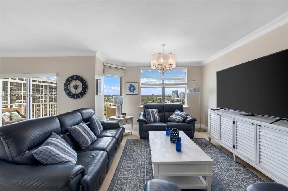 1985 S Ocean Dr #10E Hallandale Beach, FL 33009