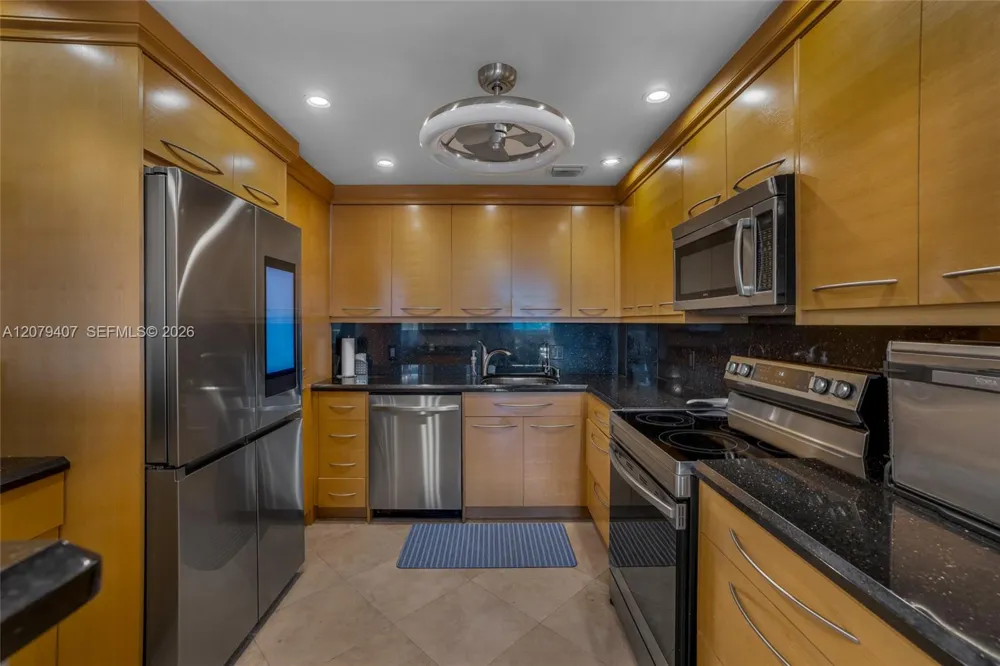 1985 S Ocean Dr #10E Hallandale Beach, FL 33009