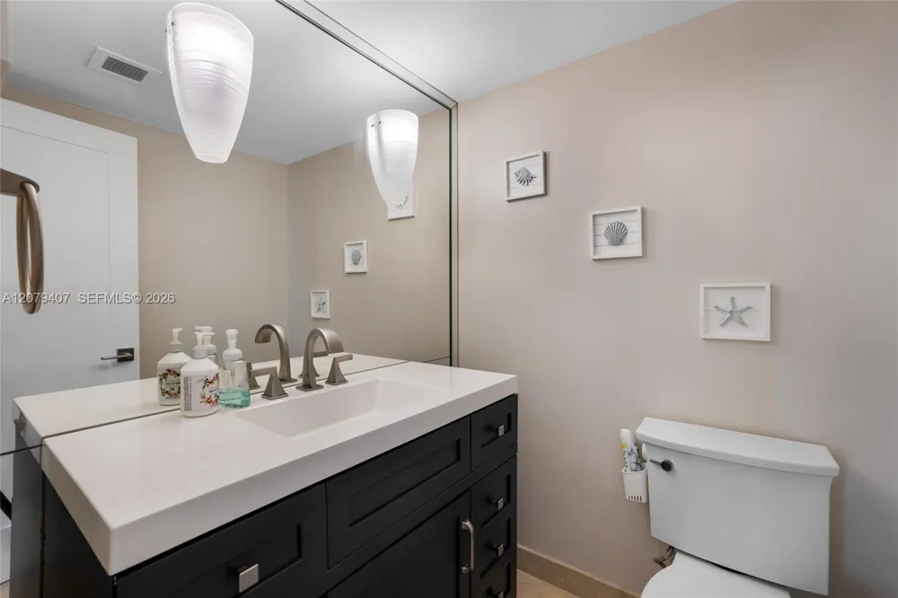 1985 S Ocean Dr #10E Hallandale Beach, FL 33009
