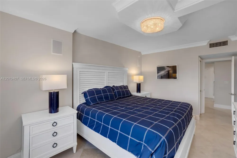 1985 S Ocean Dr #10E Hallandale Beach, FL 33009