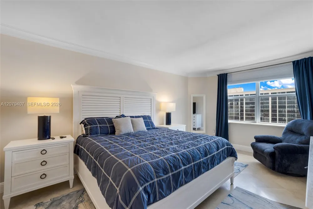 1985 S Ocean Dr #10E Hallandale Beach, FL 33009
