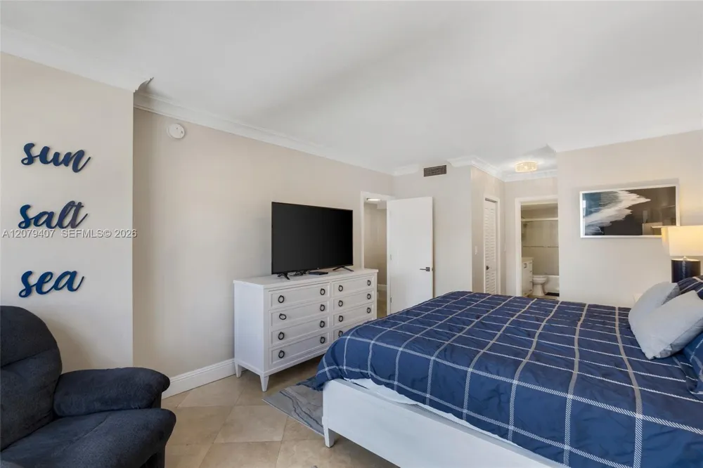1985 S Ocean Dr #10E Hallandale Beach, FL 33009