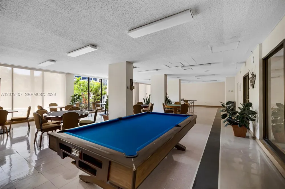 1985 S Ocean Dr #10E Hallandale Beach, FL 33009