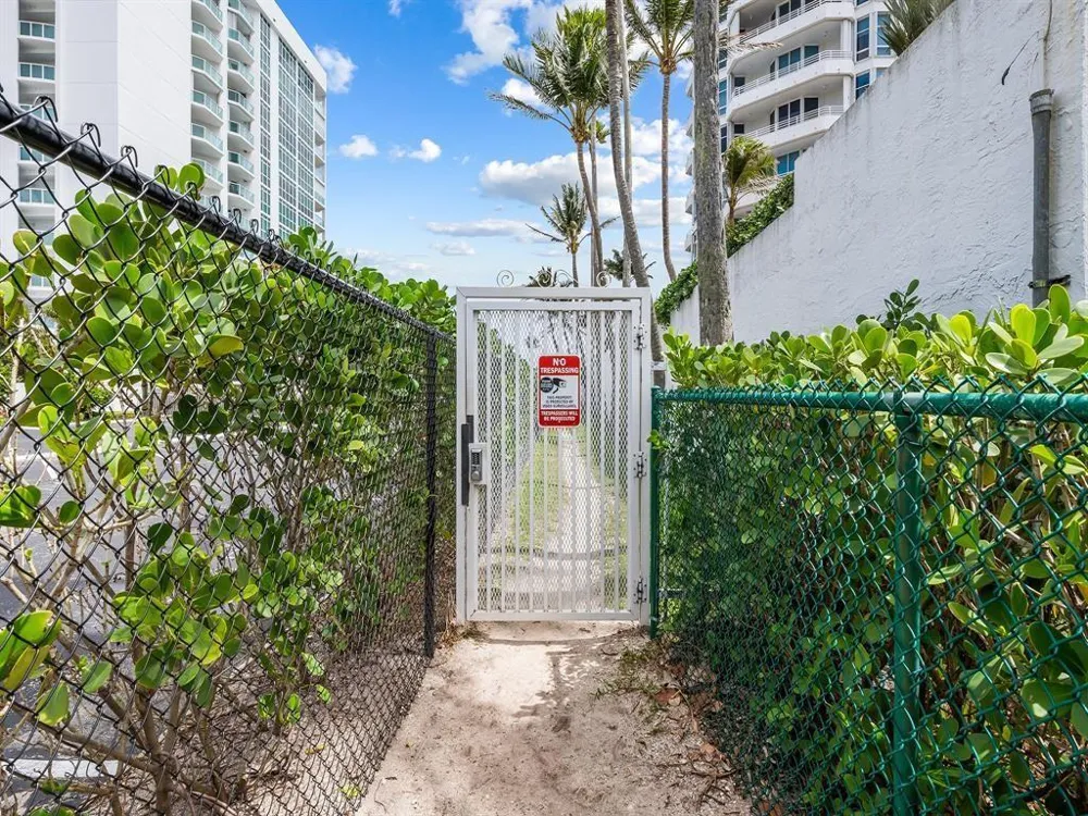 1461 S Ocean Boulevard #Unit 329 Pompano Beach, FL 33062