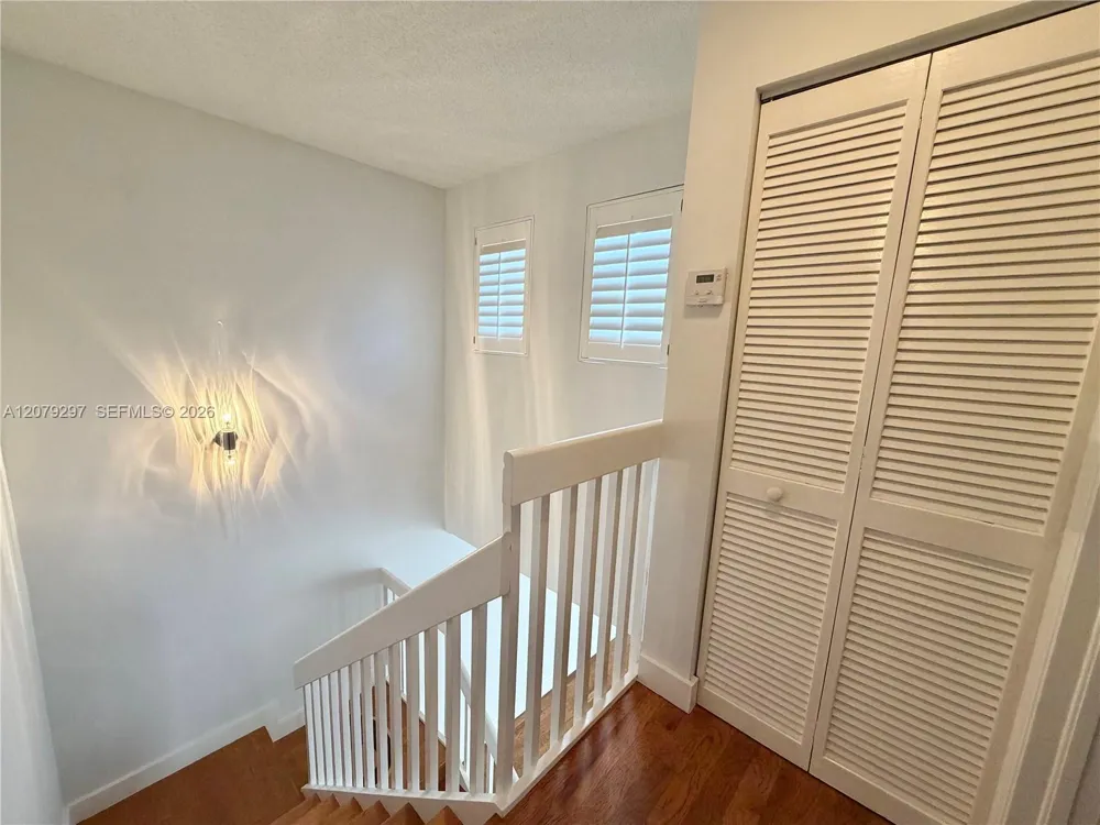 1135 Cliffrose St Hollywood, FL 33019